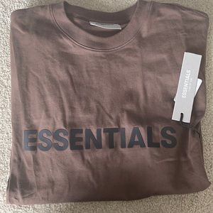 Essential T shirt
